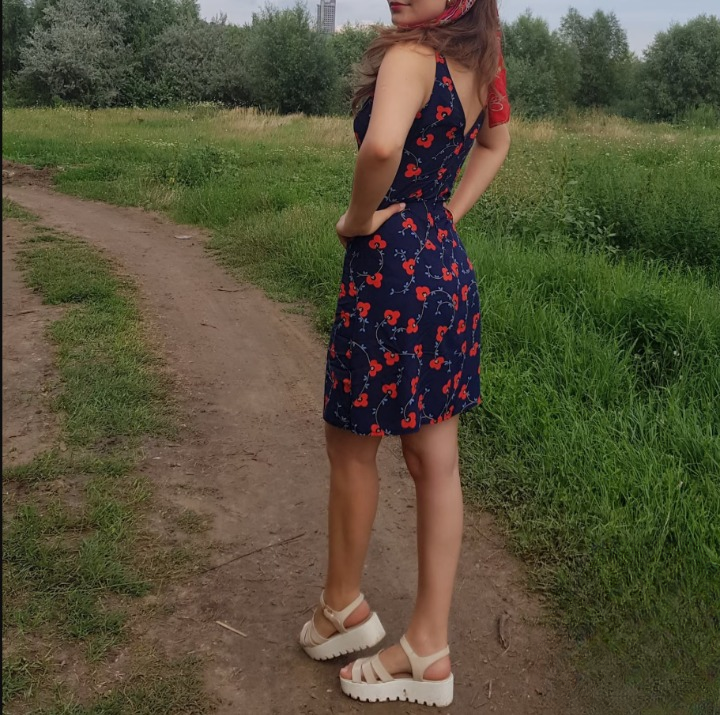 V-Neck Sleeveless Bodycon Dress Sewing Pattern